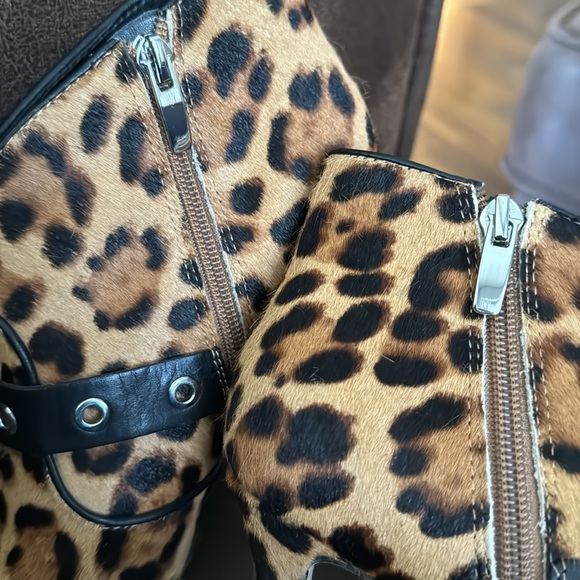NWOB Nine West Booties Animal Print - Picture 6 of 8